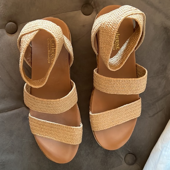 Women’s Platform Wedge - Picture 3 of 4